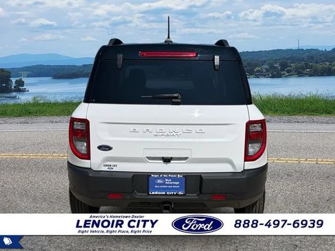Certified 2022 Ford Bronco Sport Outer Banks w/ Tech Package AWD/4WD image 4