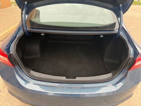 Used 2025 Chevrolet Malibu LT FWD image 15