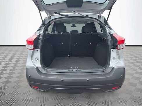 Used 2020 Nissan Kicks SV FWD image 23