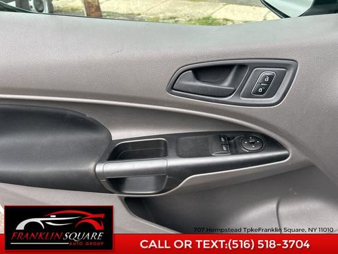 Used 2019 Ford Transit Connect XL image 15