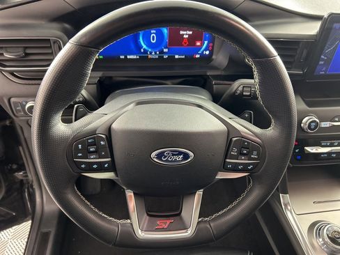 Used 2020 Ford Explorer ST image 16