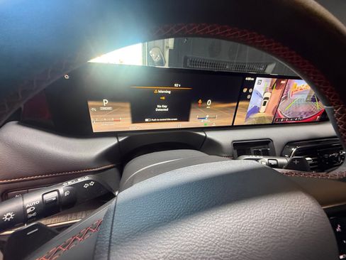 Certified 2025 Nissan Armada PRO-4X w/ Pro-4X Premium Package image 10