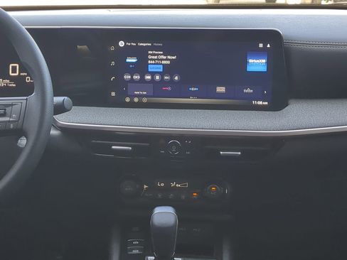 Used 2026 Nissan Kicks SV image 16