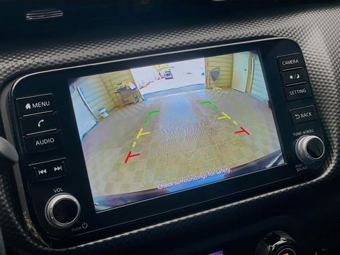 Used 2021 Nissan Kicks SV FWD image 9