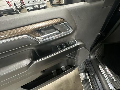 Used 2024 Chevrolet Silverado 2500 LT AWD/4WD image 19