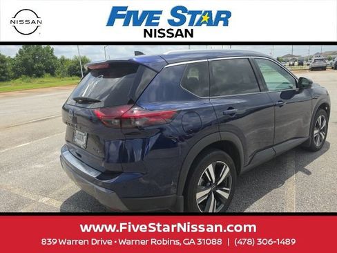 Used 2024 Nissan Rogue SL w/ SL Premium Package AWD/4WD image 4