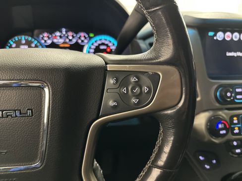 Used 2018 GMC Yukon Denali w/ Denali Ultimate Package image 20