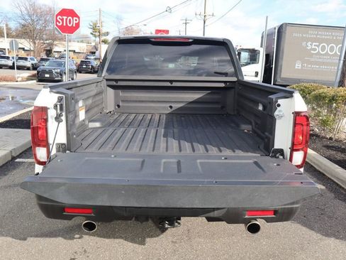Used 2024 Honda Ridgeline Sport image 8