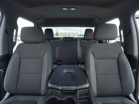 Used 2020 Chevrolet Silverado 1500 LT AWD/4WD image 28