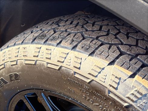 Used 2024 GMC Sierra 1500 Elevation w/ X31 Off-Road Package image 11