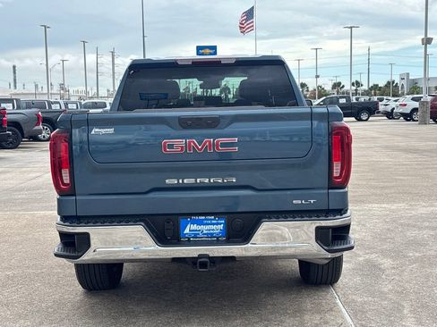 Used 2024 GMC Sierra 1500 SLT RWD image 13