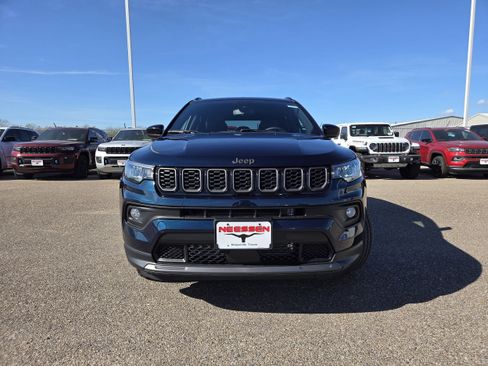 New 2026 Jeep Compass Latitude image 2
