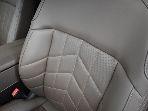 Used 2024 BMW i5 M60 image 16