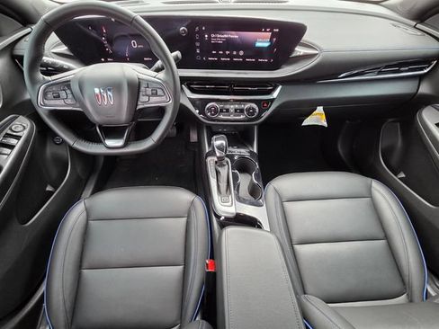 Used 2024 Buick Envista Sport Touring w/ Convenience I Package FWD image 10