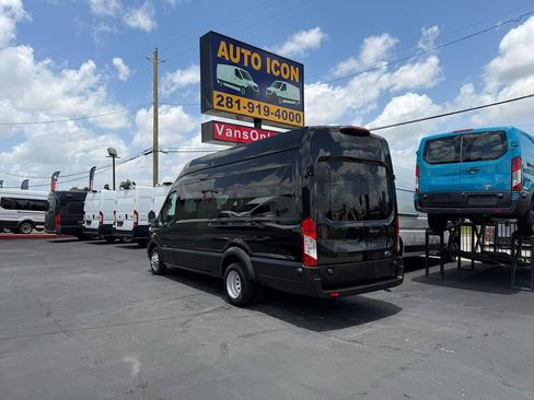 Used 2020 Ford Transit 350 XLT RWD image 2