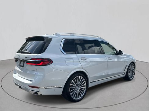 New 2026 BMW X7 xDrive40i image 5