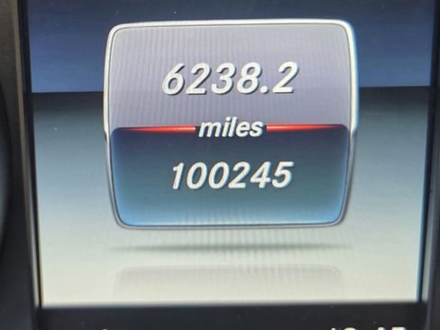 Used 2016 Mercedes-Benz C 300 4MATIC Sedan image 13