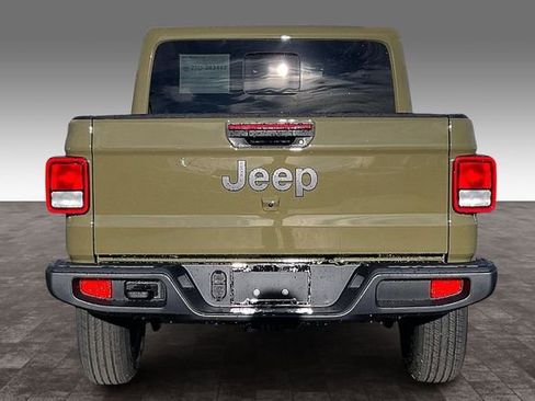 New 2026 Jeep Gladiator Sport image 4