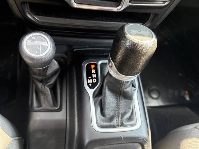 Certified 2023 Jeep Wrangler Sport AWD/4WD image 32