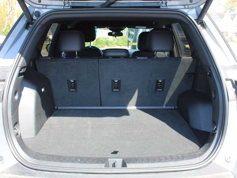 Used 2025 Chevrolet Equinox LT w/ Convenience Package II FWD image 7