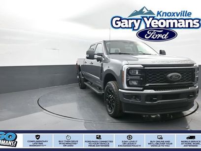 New 2026 Ford F350 Lariat w/ Black Appearance Package