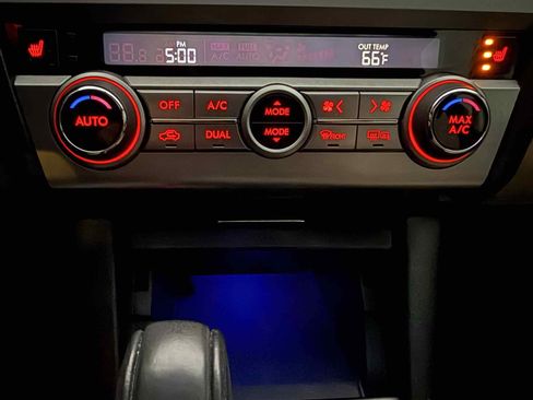 Used 2016 Subaru Outback 2.5i Limited image 78