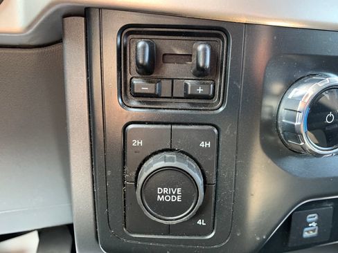 Used 2022 Ford F150 XLT w/ Equipment Group 301A Mid AWD/4WD image 24