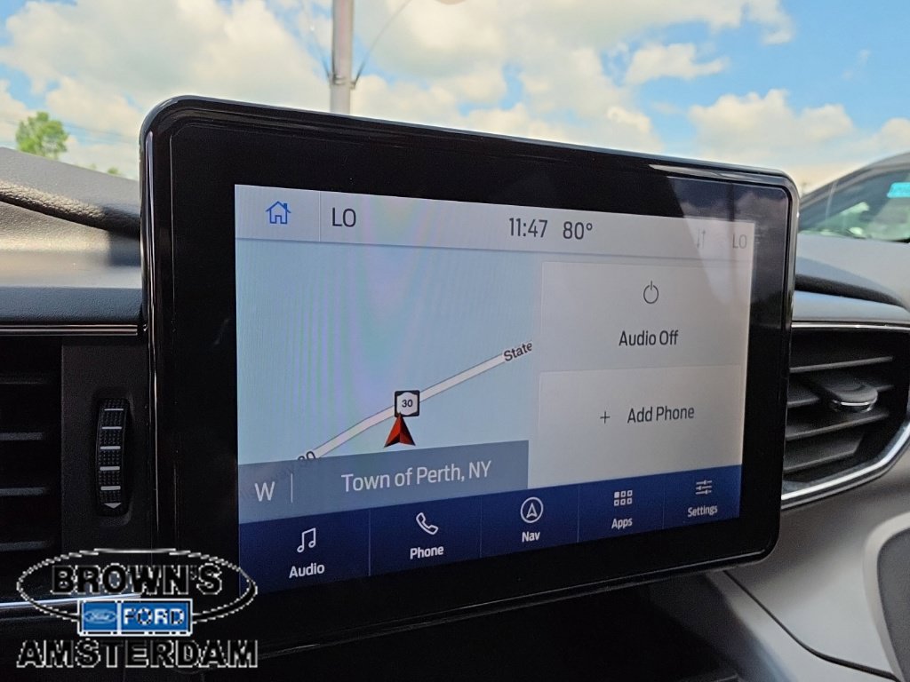 Used 2023 Ford Explorer XLT w/ Equipment Group 202A AWD/4WD image 23