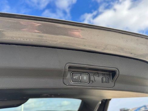 Certified 2025 Ford Explorer ST-Line w/ ST-Line Street Pack image 29