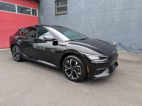 Used 2024 Kia EV6 GT-Line RWD image 1