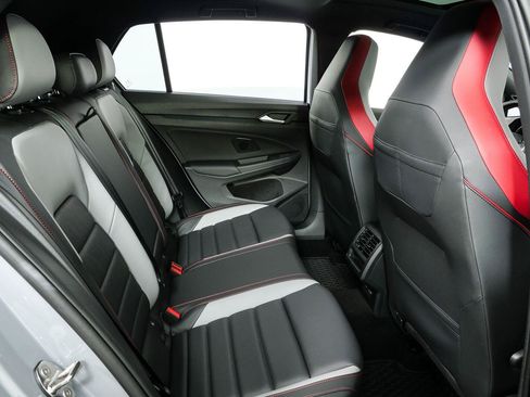 Used 2025 Volkswagen GTI SE FWD image 22