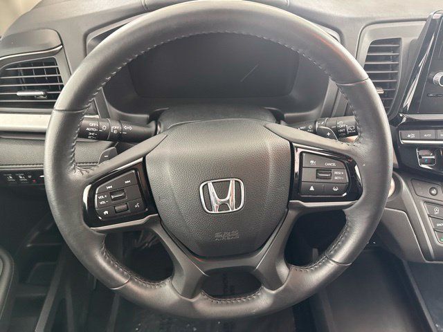Used 2025 Honda Odyssey EX-L image 23