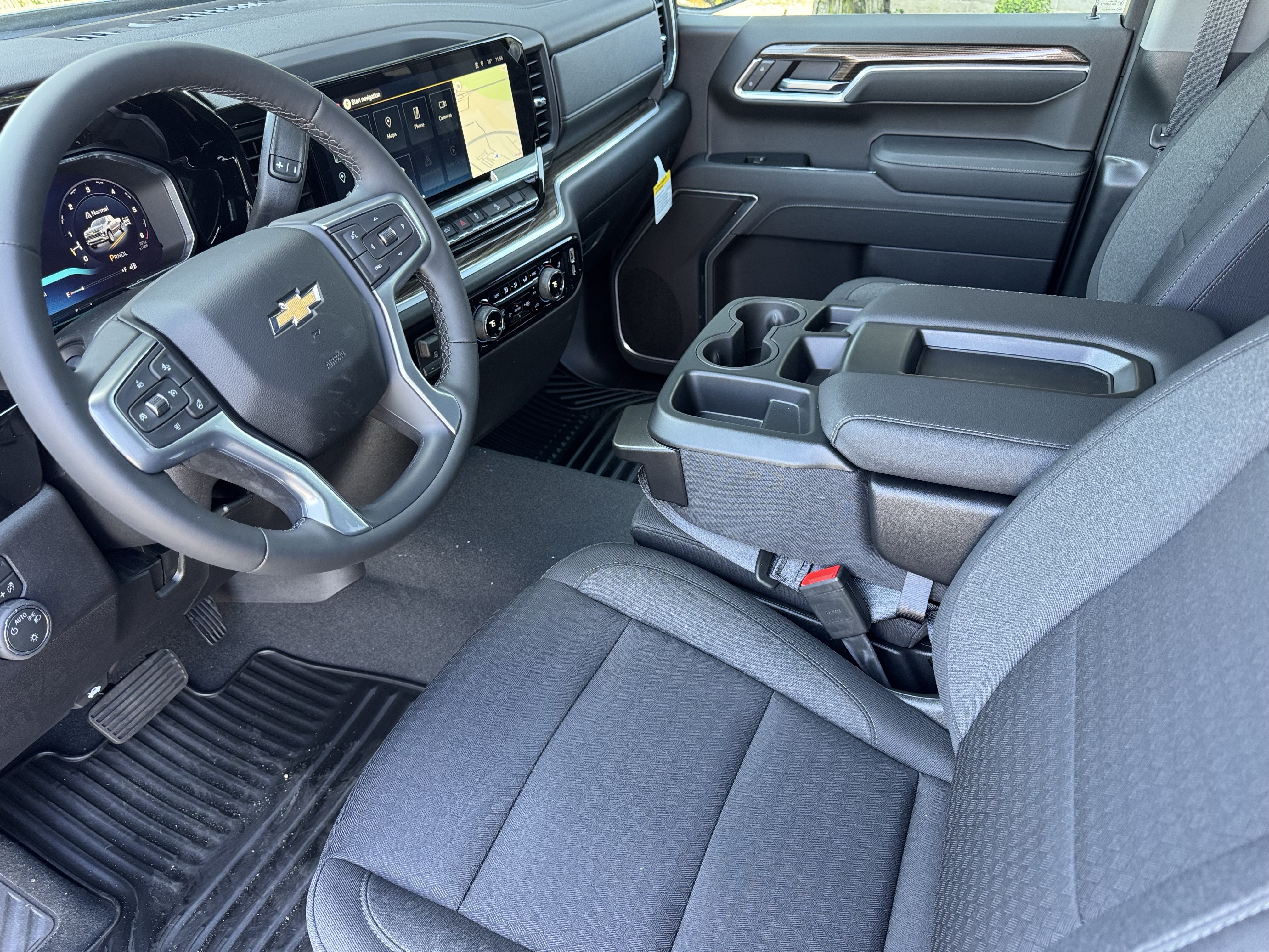 New 2026 Chevrolet Silverado 1500 LT w/ Z71 Off-Road Package AWD/4WD image 10