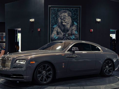 Used 2018 Rolls-Royce Wraith RWD image 1