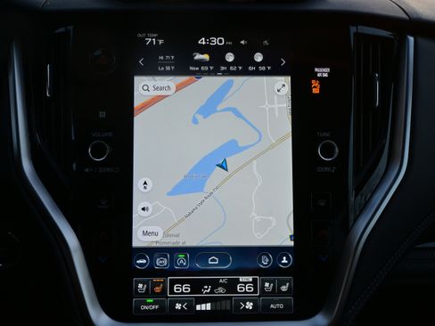 Used 2025 Subaru Outback Touring XT image 16