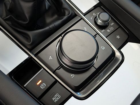 New 2026 MAZDA MAZDA3 2.5 S Hatchback w/ Premium Pkg image 23