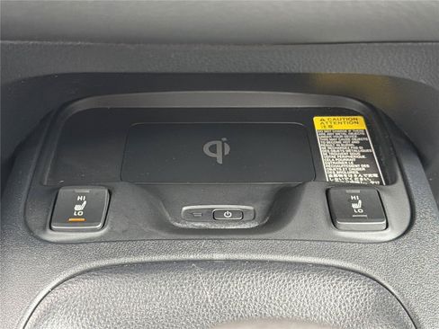 Used 2023 Toyota Corolla XSE FWD image 18
