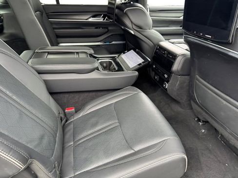 Certified 2025 Jeep Grand Wagoneer Series II Obsidian w/ Quick Order Packagew 28T image 15