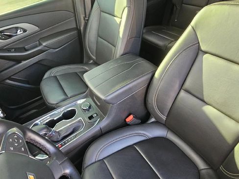 Used 2023 Chevrolet Traverse LT w/ LPO, Floor Liner Package image 10