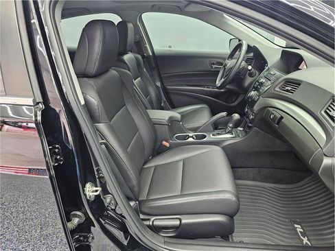 Used 2018 Acura ILX FWD image 14