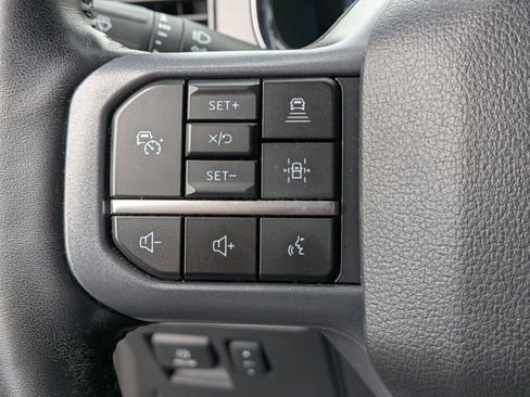 Used 2023 Ford F150 Lariat w/ Equipment Group 502A High AWD/4WD image 14
