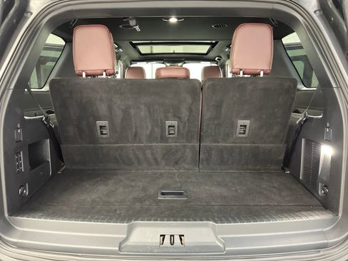 Used 2023 Ford Expedition Limited AWD/4WD image 46