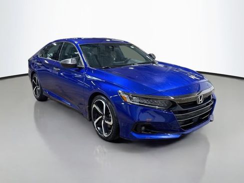 Used 2022 Honda Accord Sport image 3
