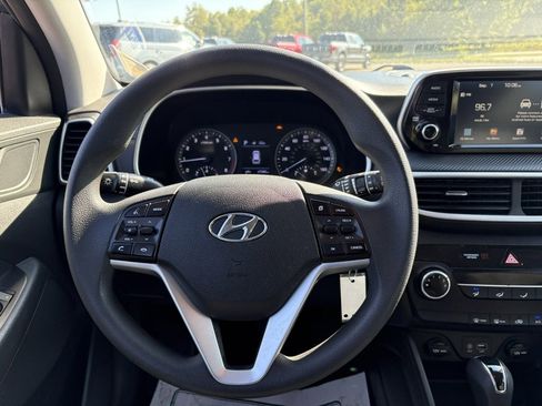 Used 2020 Hyundai Tucson SE image 28