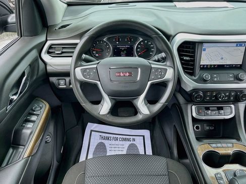 Used 2022 GMC Acadia SLE w/ Driver Convenience Package FWD image 24