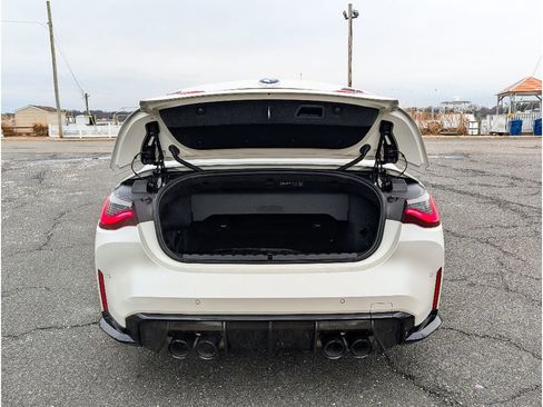 Used 2023 BMW M4 xDrive Competition w/ M Carbon Exterior Package image 9