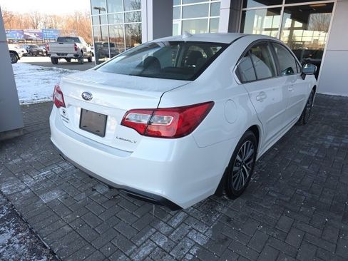 Used 2019 Subaru Legacy 2.5i Premium image 4