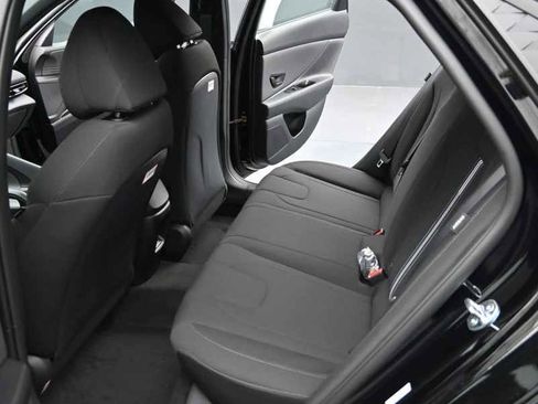 New 2026 Hyundai Elantra Sport FWD image 15