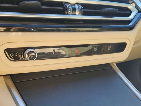 Used 2023 BMW 330e w/ Driving Assistance Package image 28