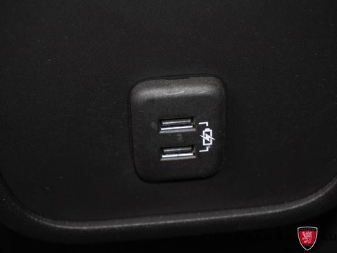 Used 2020 Chevrolet Equinox LT image 35